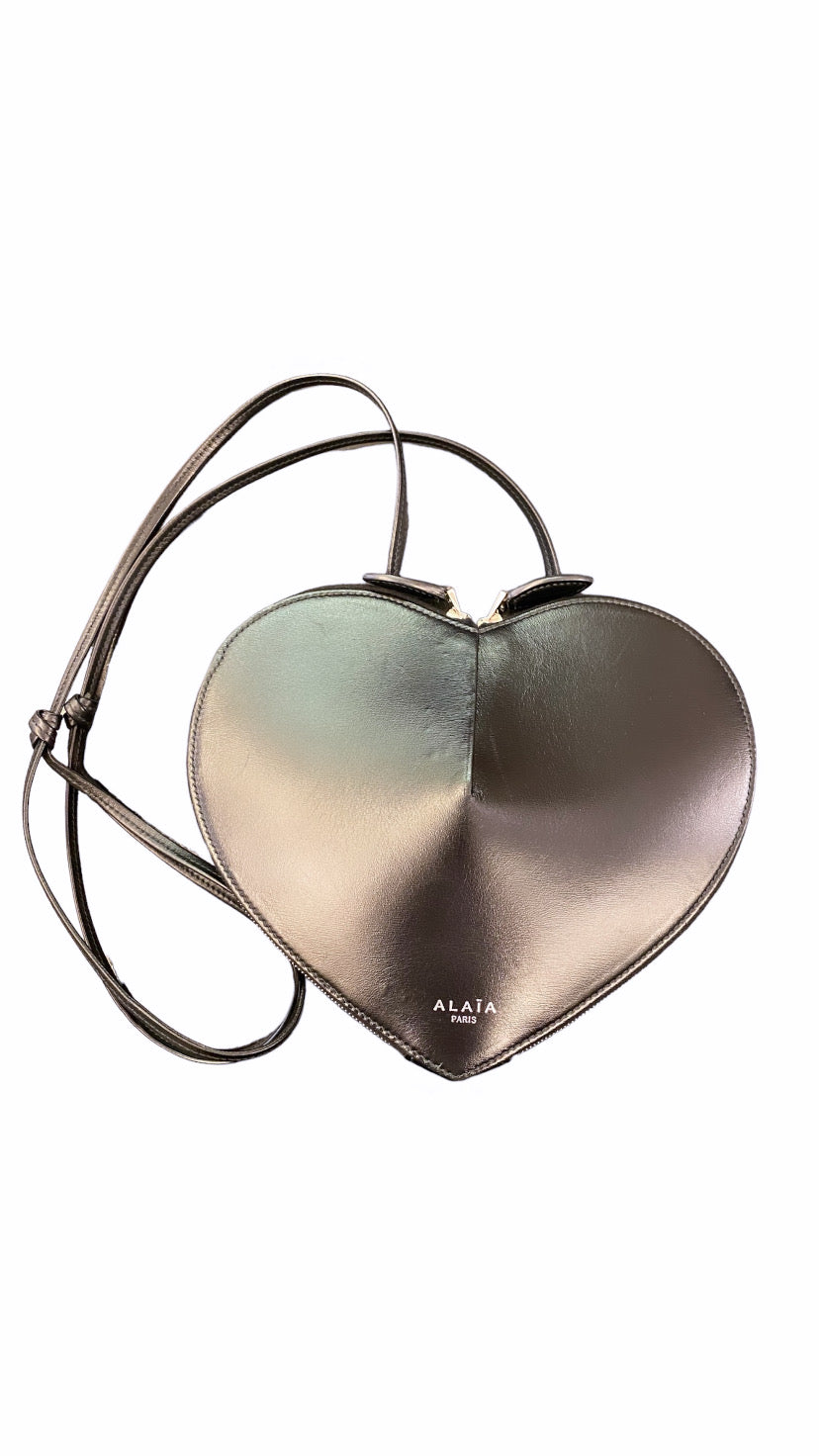 ALAÏA Le Coeur leather shoulder bag