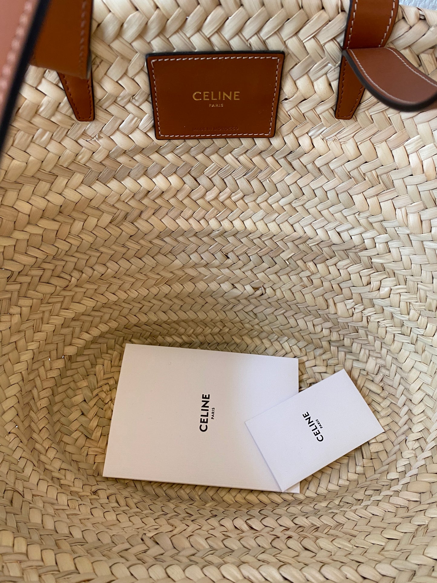 CÉLINE Medium Triomphe Classic Shoulder Bag