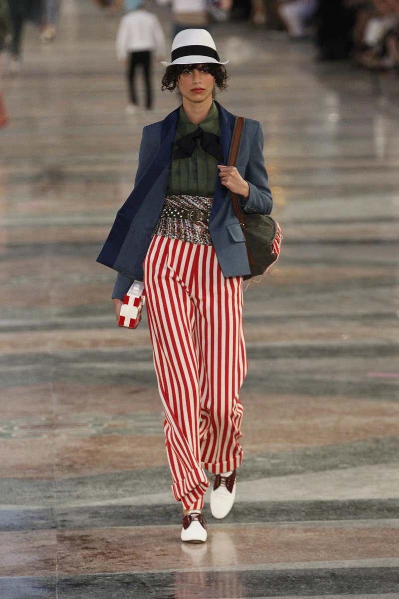CHANEL 2017 Cuba Runway Pleated Blouse Size FR 42