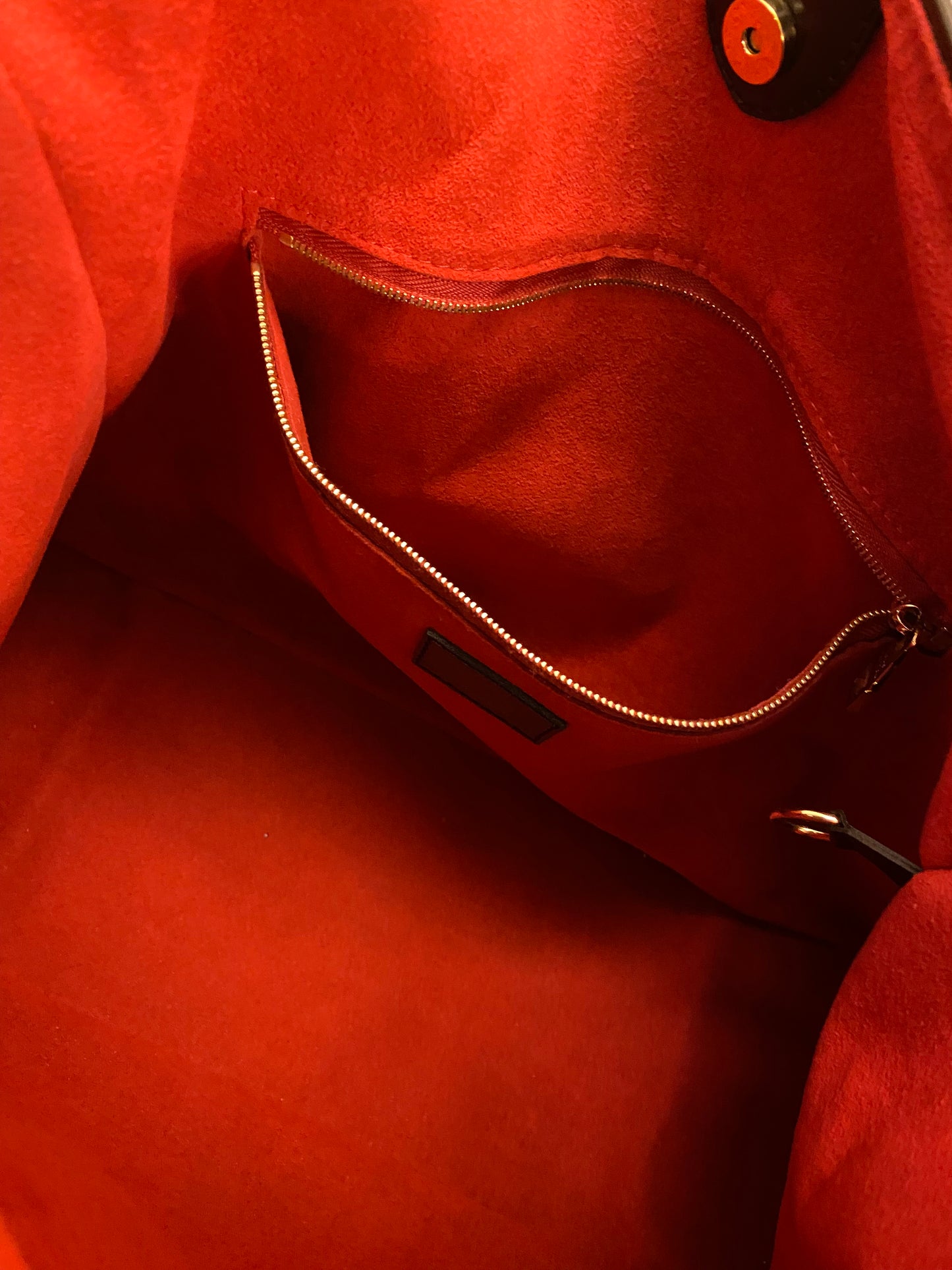 LOUIS VUITTON Reggia Hobo Damier Ebene