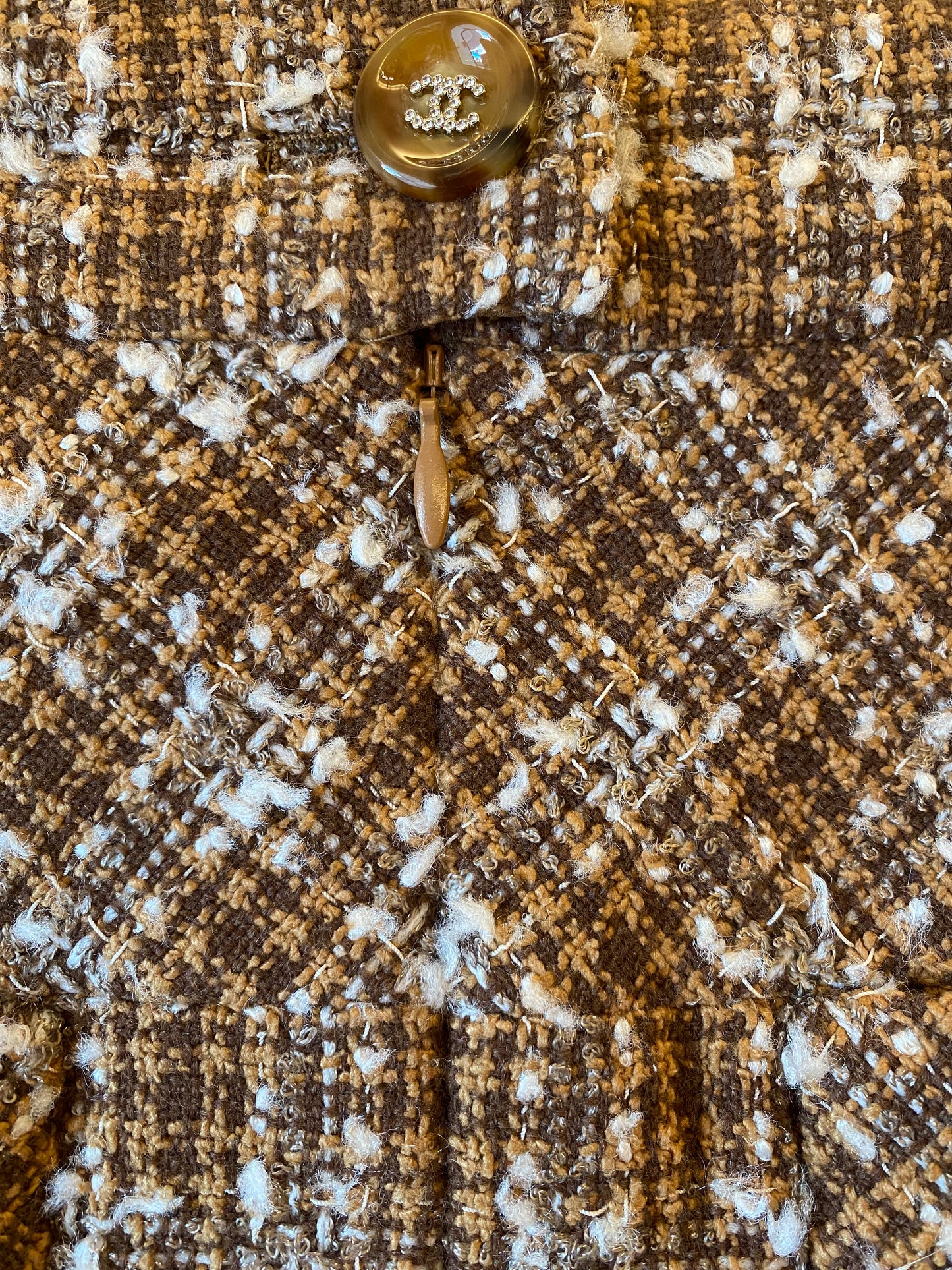 CHANEL Tweed Beige Skirt Size Fr 38