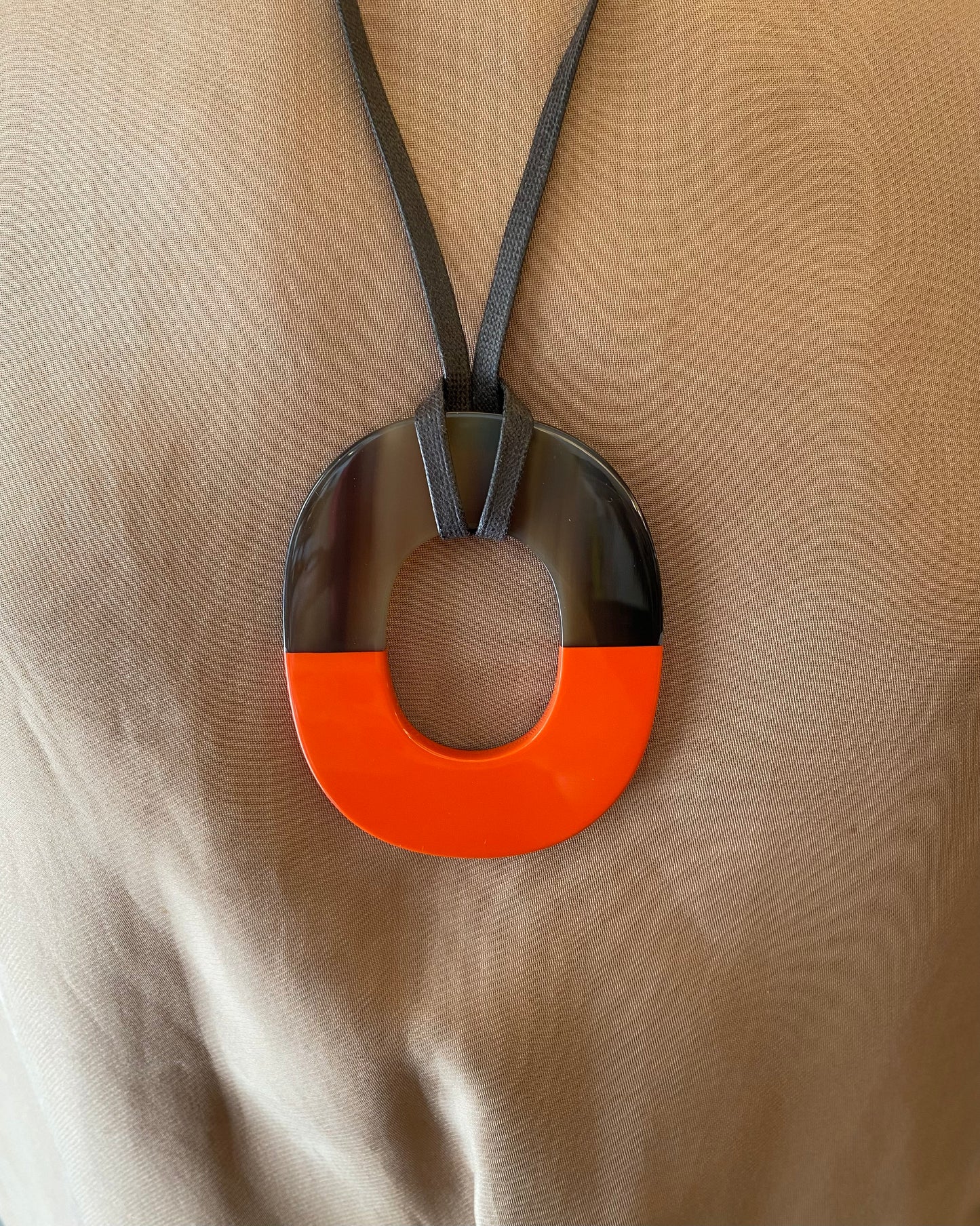 HERMÈS Buffalo Horn ‘Isthme’ Pedant Necklace