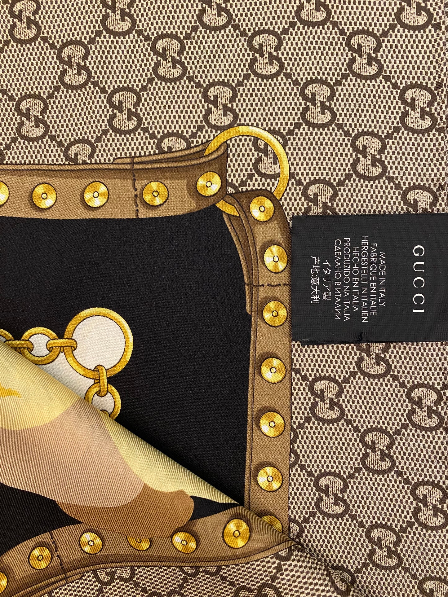 GUCCI Silk Scarf 90x90 cm