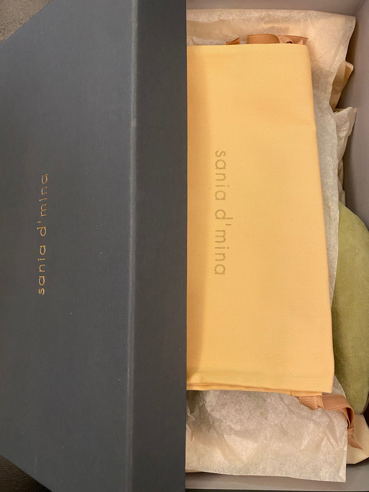 SANIA D’MINA Pistachio Suede Slingback Size 40