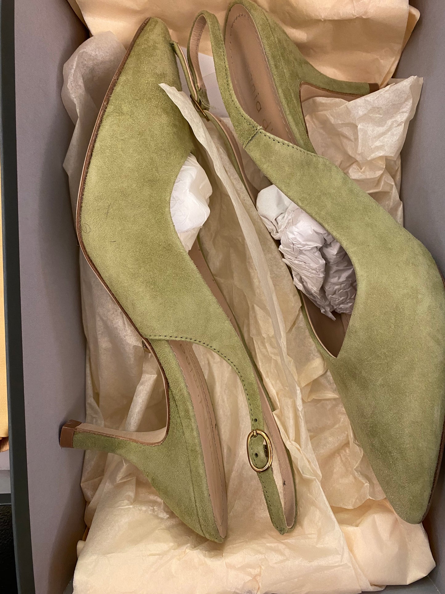 SANIA D’MINA Pistachio Suede Slingback Size 40