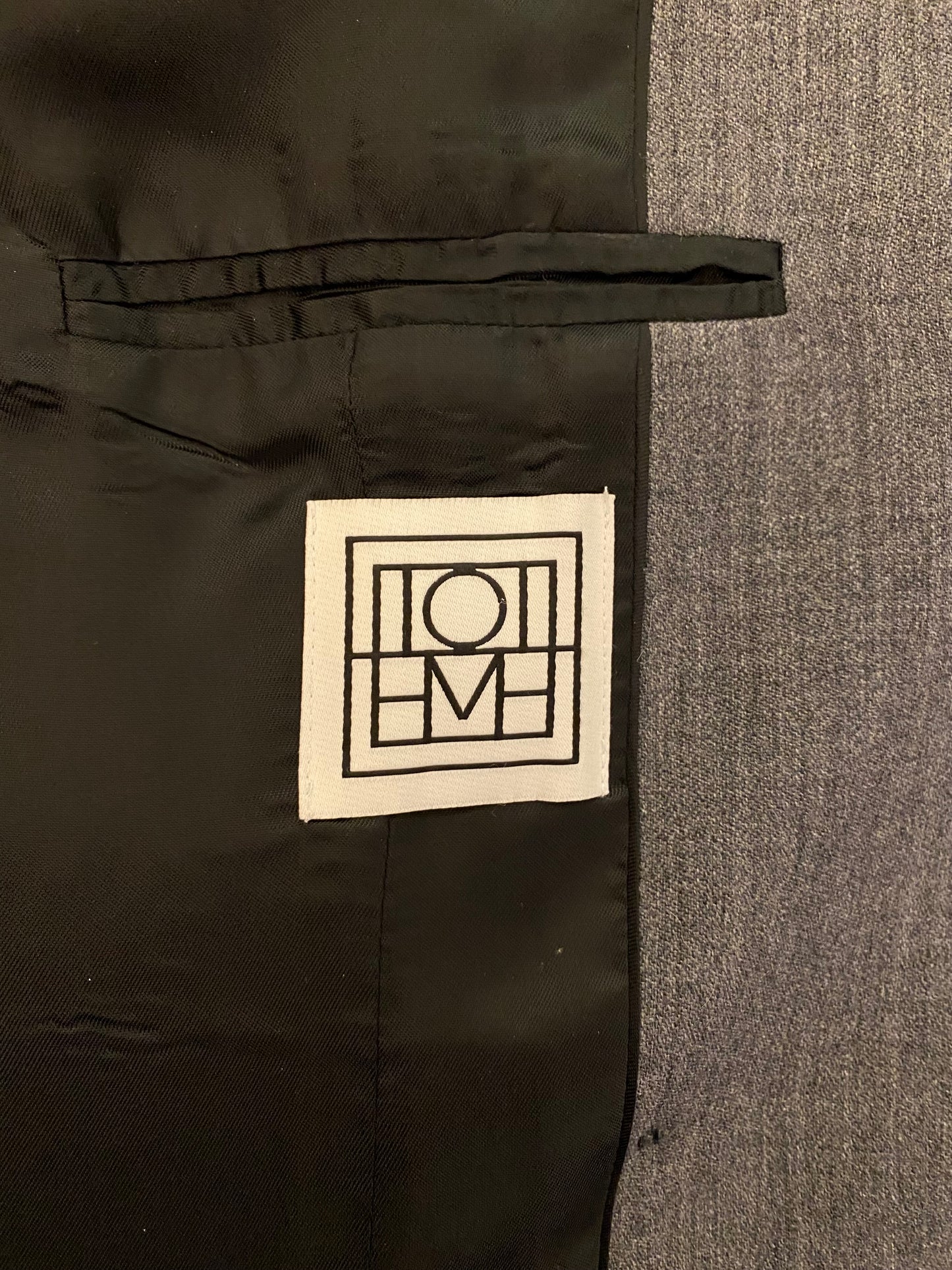 TOTÊME Double-Breasted Wool Blazer Size 34