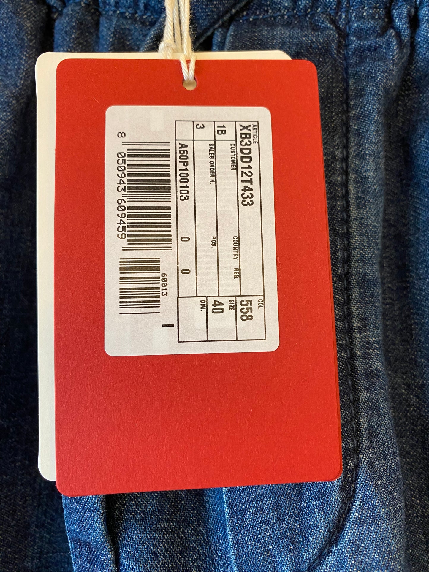 VALENTINO V-Logo Denim Shorts Size IT 40