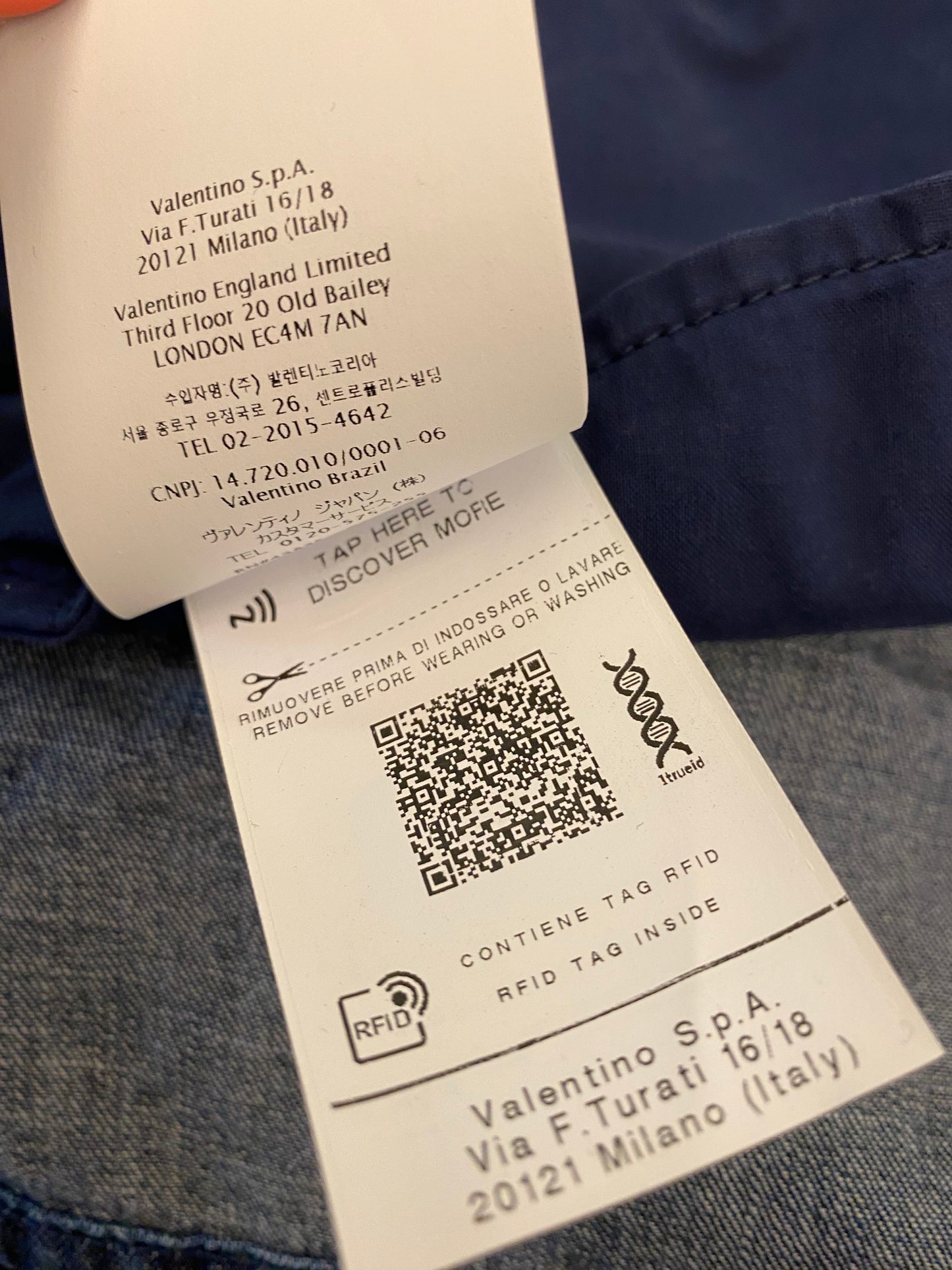 VALENTINO V-Logo Denim Shorts Size IT 40