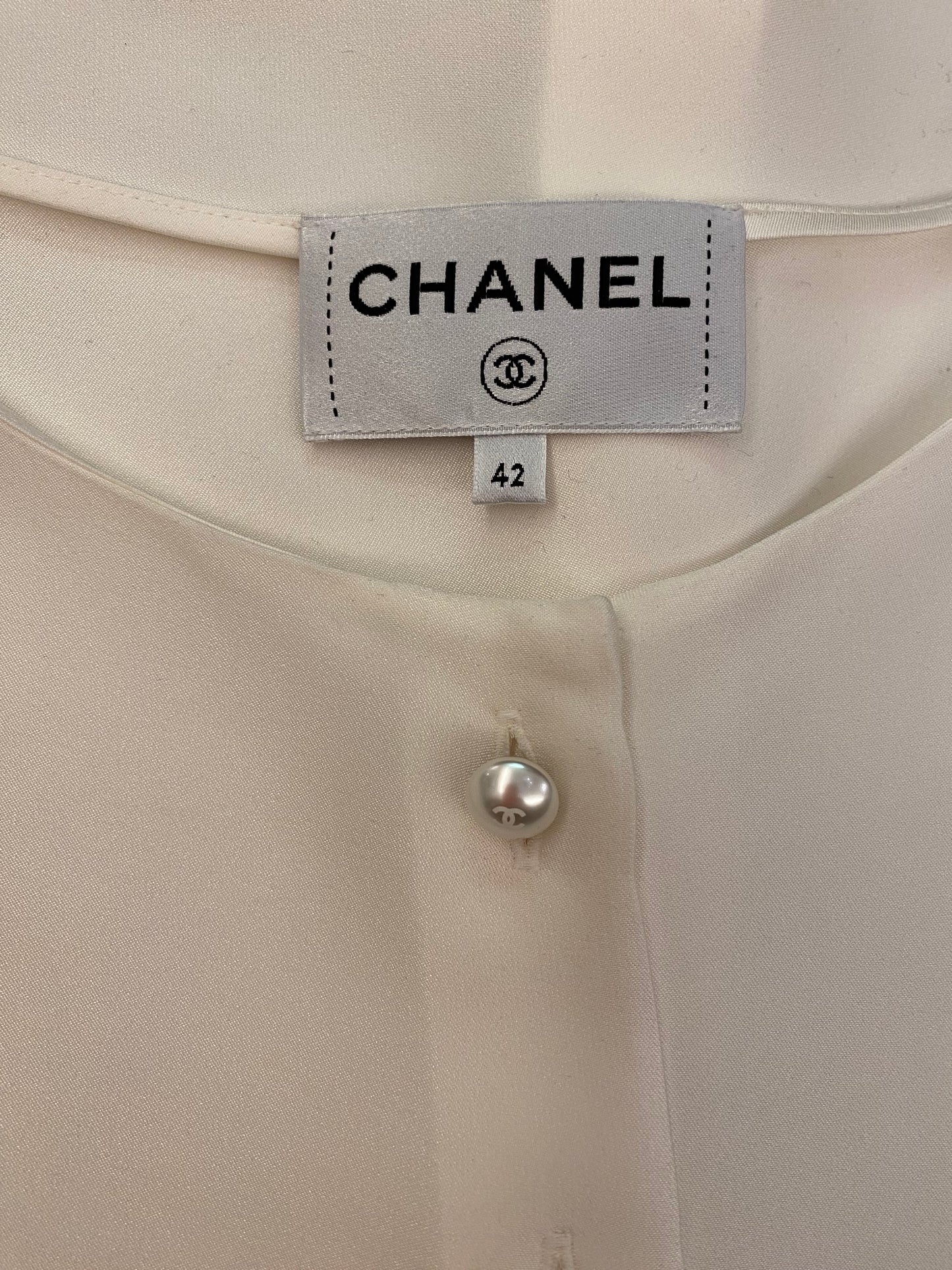 CHANEL Off-White Silk Blouse Size Fr 42 Eu 38