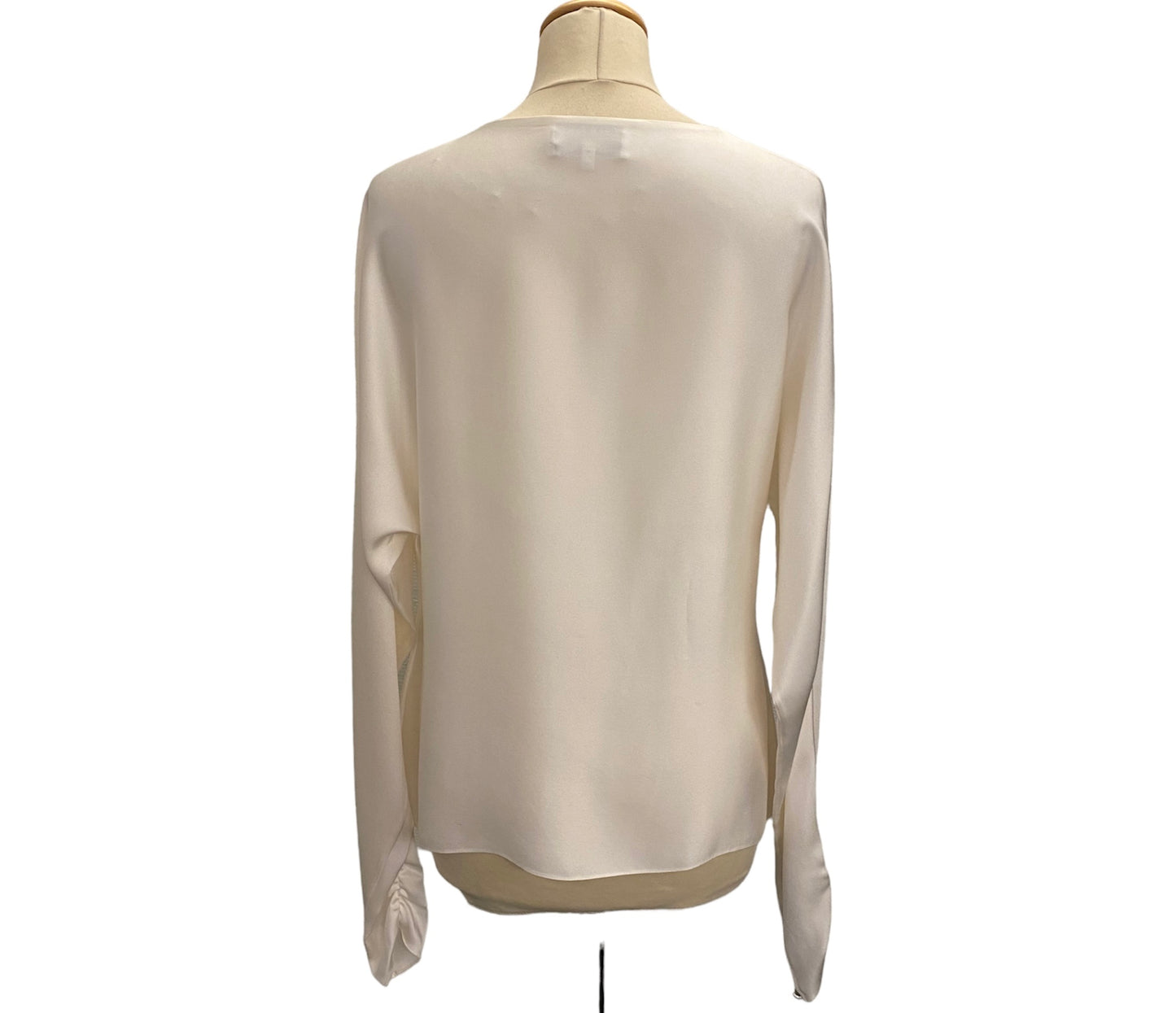 CHANEL Off-White Silk Blouse Size Fr 42 Eu 38