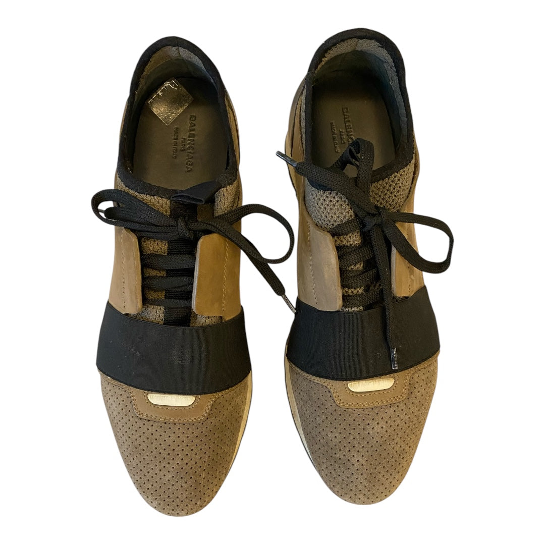 BALENCIAGA Race Runner Sneakers Size 40