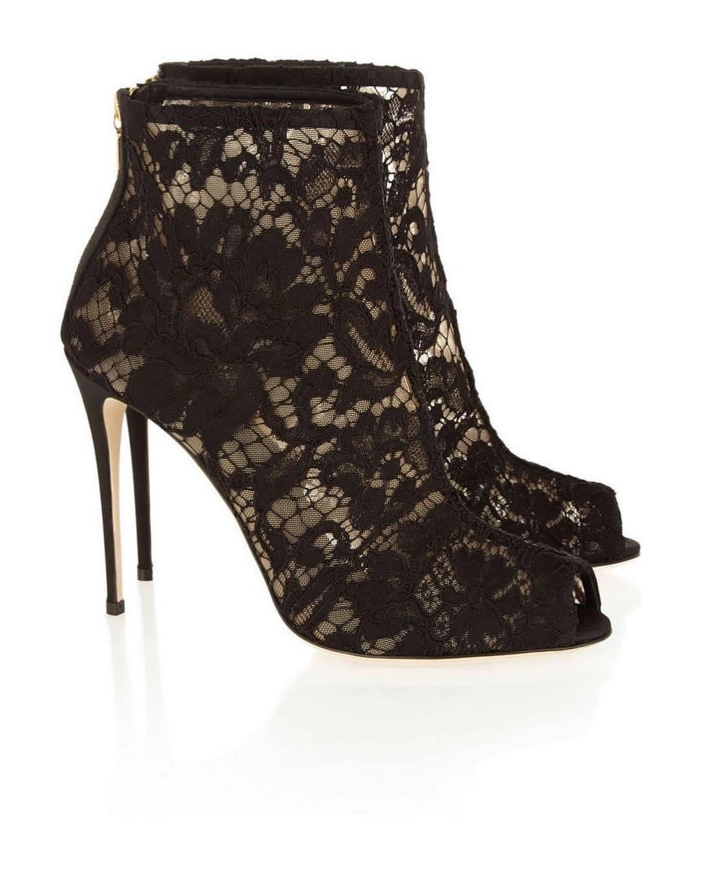DOLCE & GABBANA Lace Ankle Boots Size 39.5