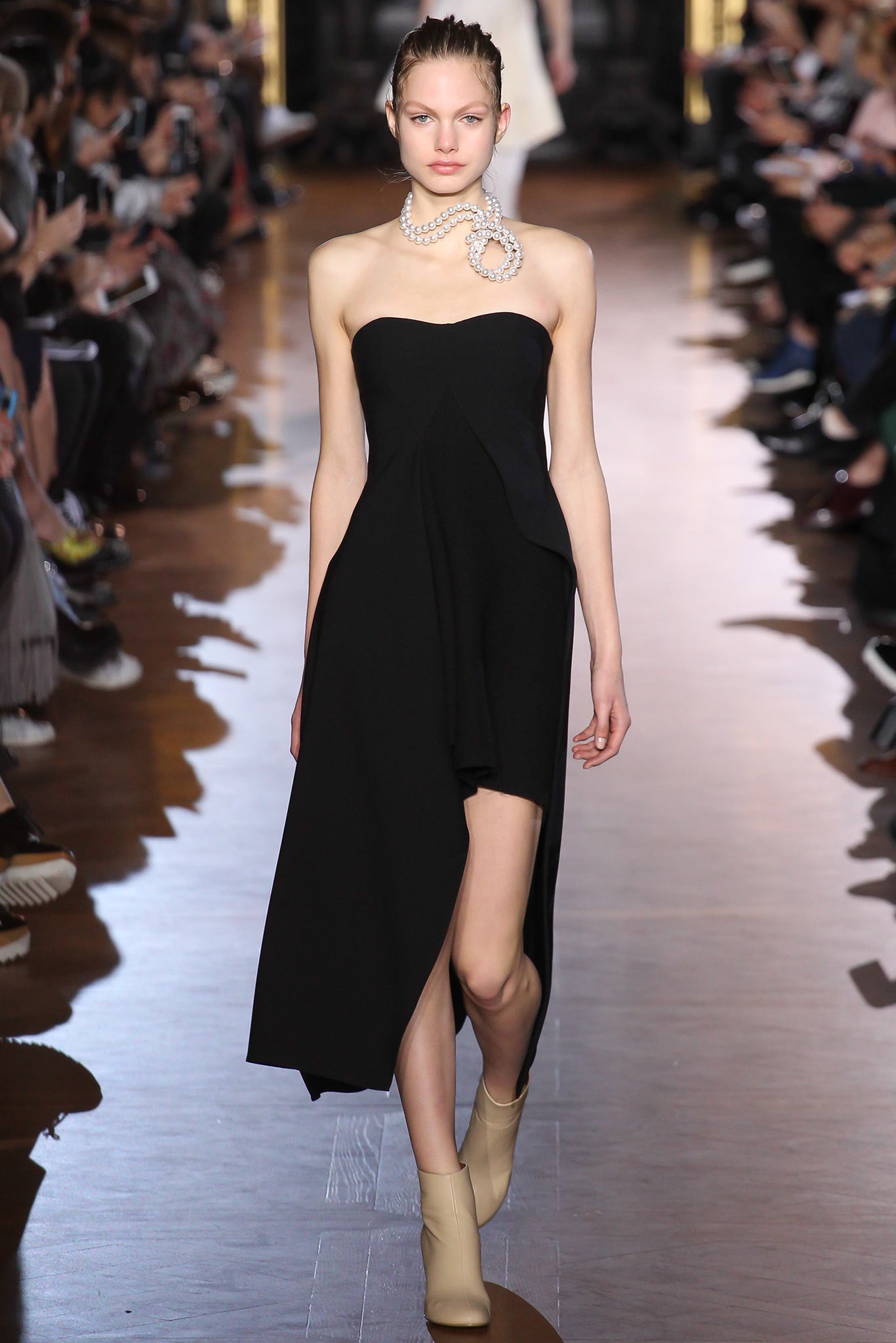 STELLA MCCARTNEY Pearl Necklace