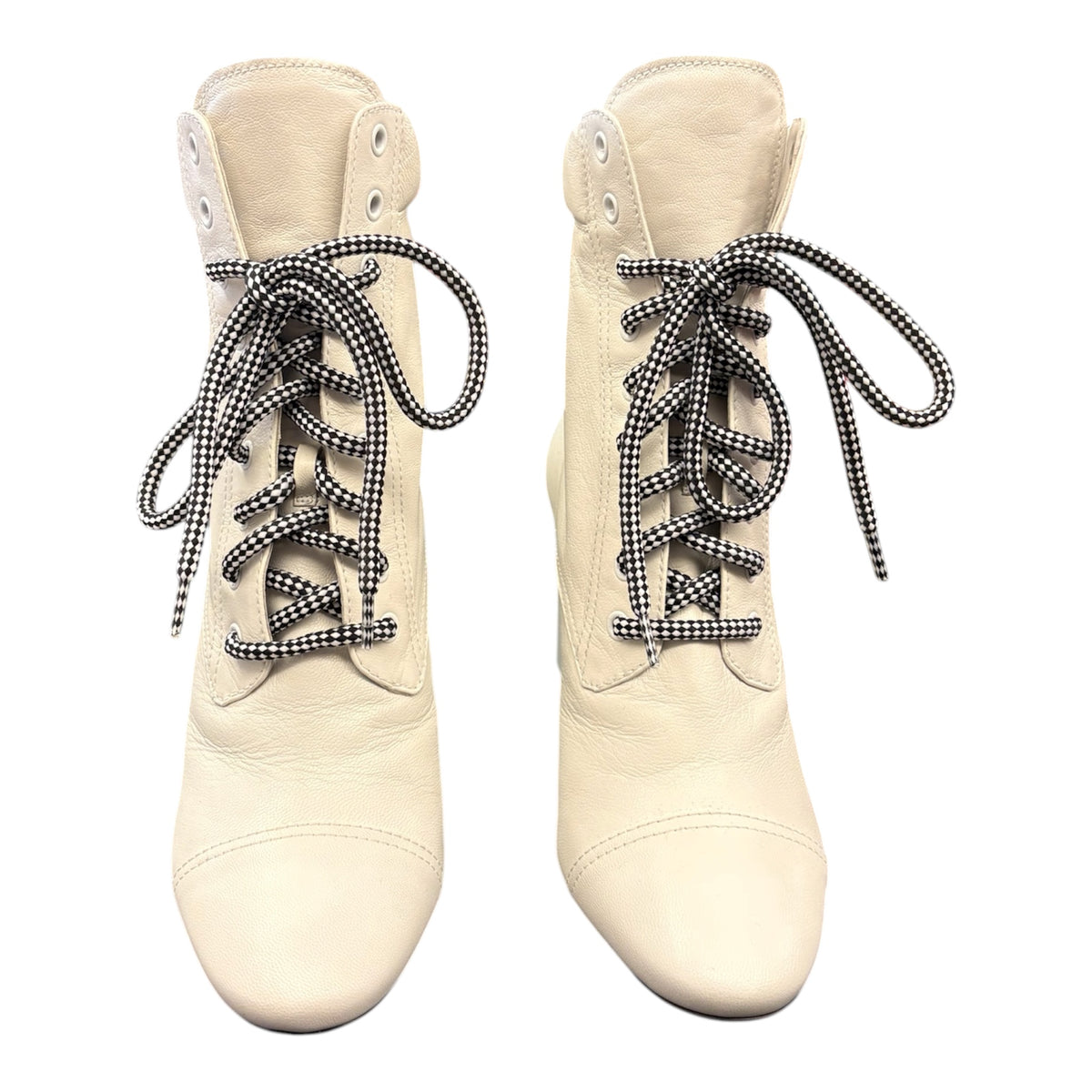 PRADA Leather Lace-Up Ankle Boots (New Condition) Size 39,5