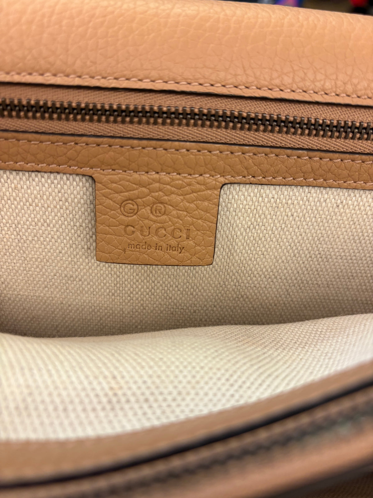 GUCCI GG Marmont Chain Flap Shoulder Bag