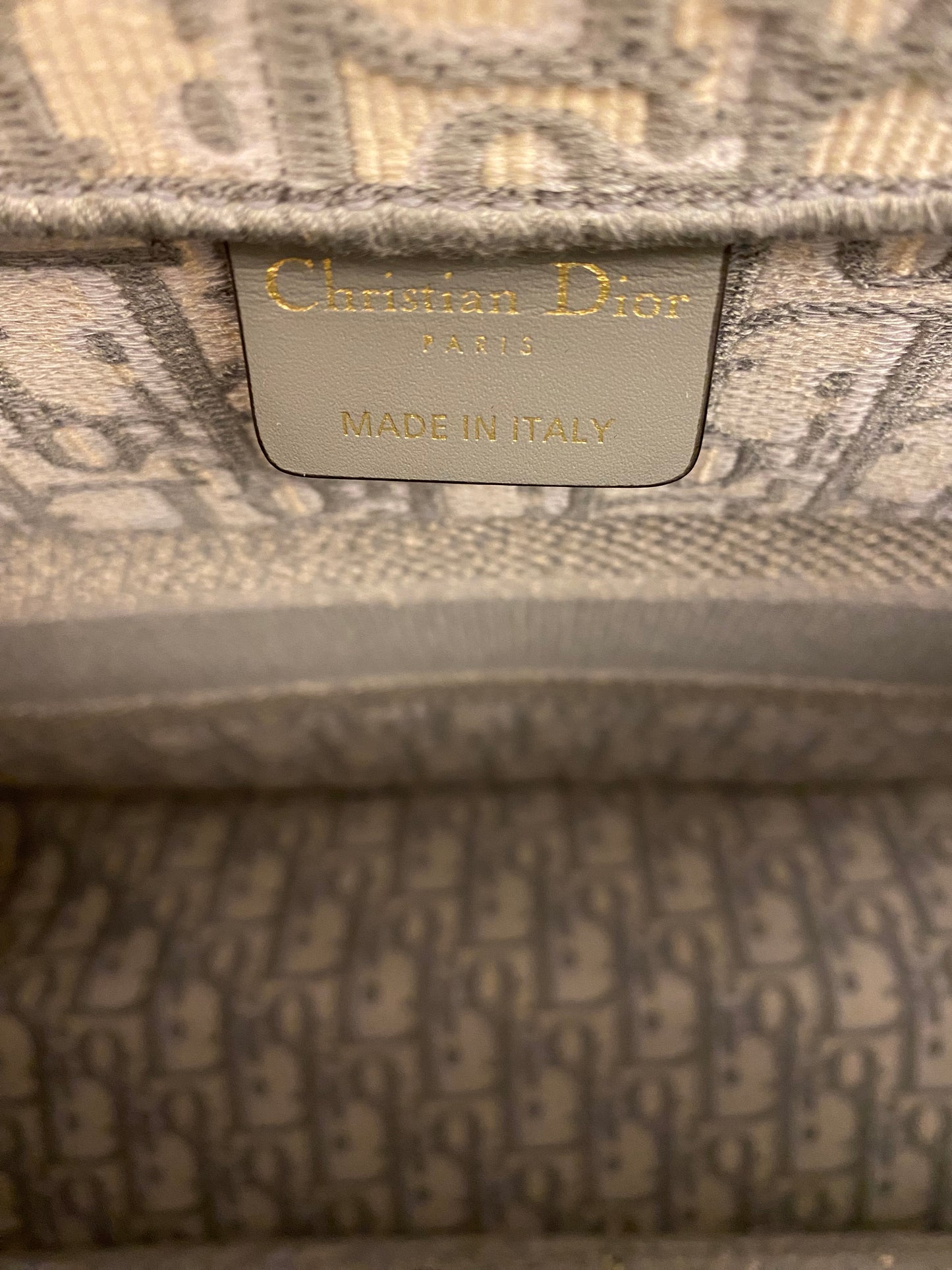 CHRISTIAN DIOR Medium Dior Book Tote