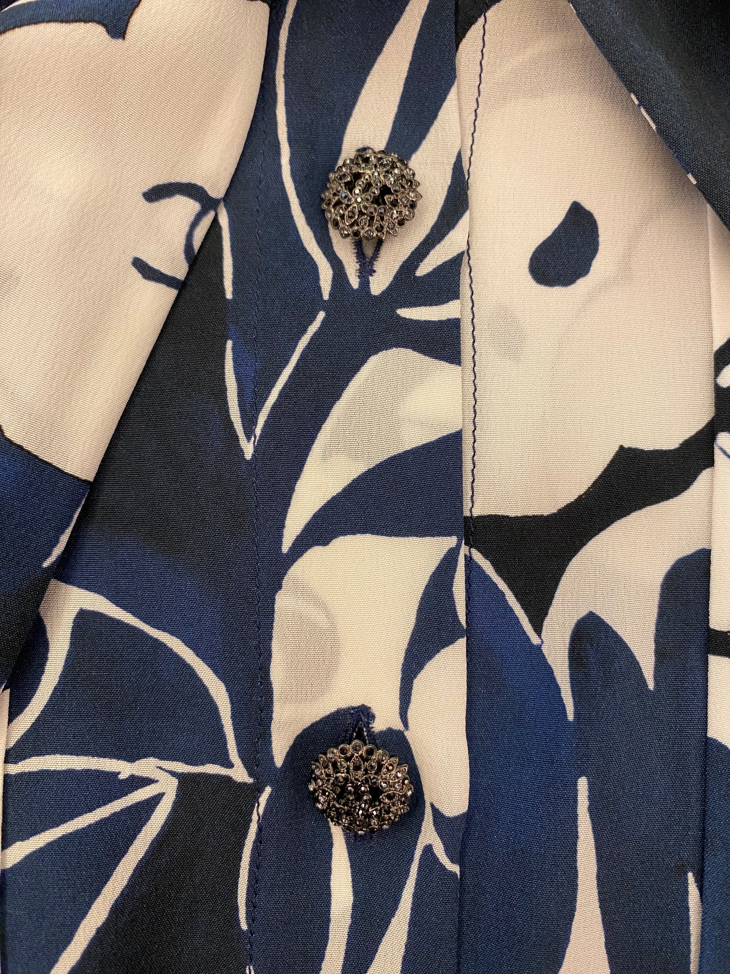 CHANEL 22B Camellia Pattern Blouse Size 40