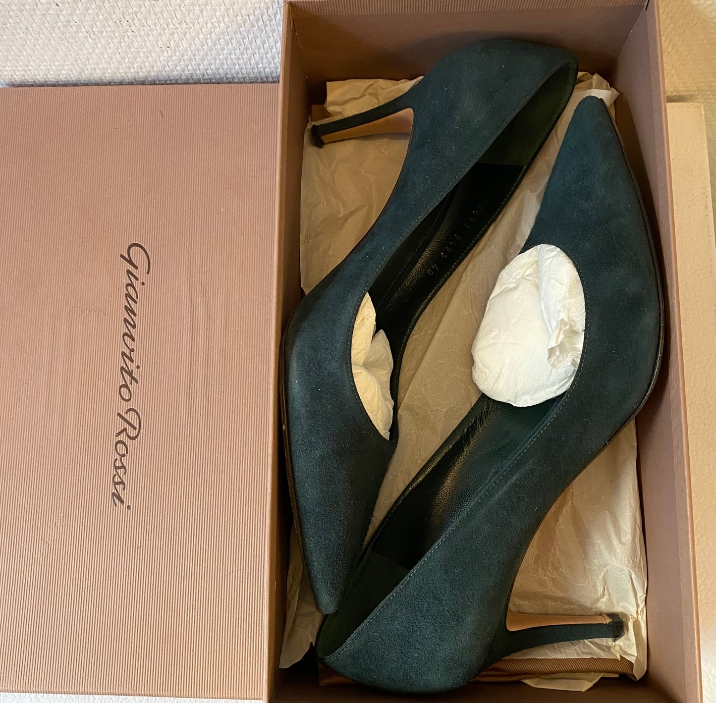 GIANVITO ROSSI Green Suede Leather Pumps Size 40
