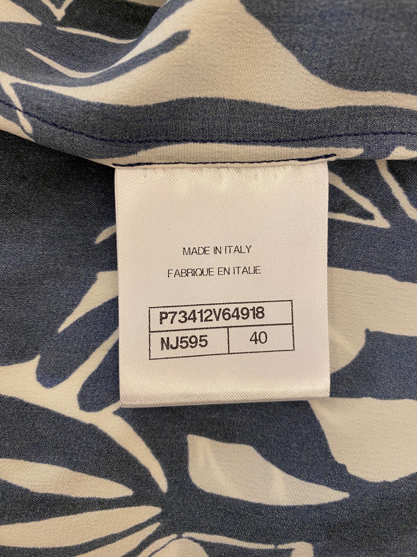 CHANEL 22B Camellia Pattern Blouse Size 40
