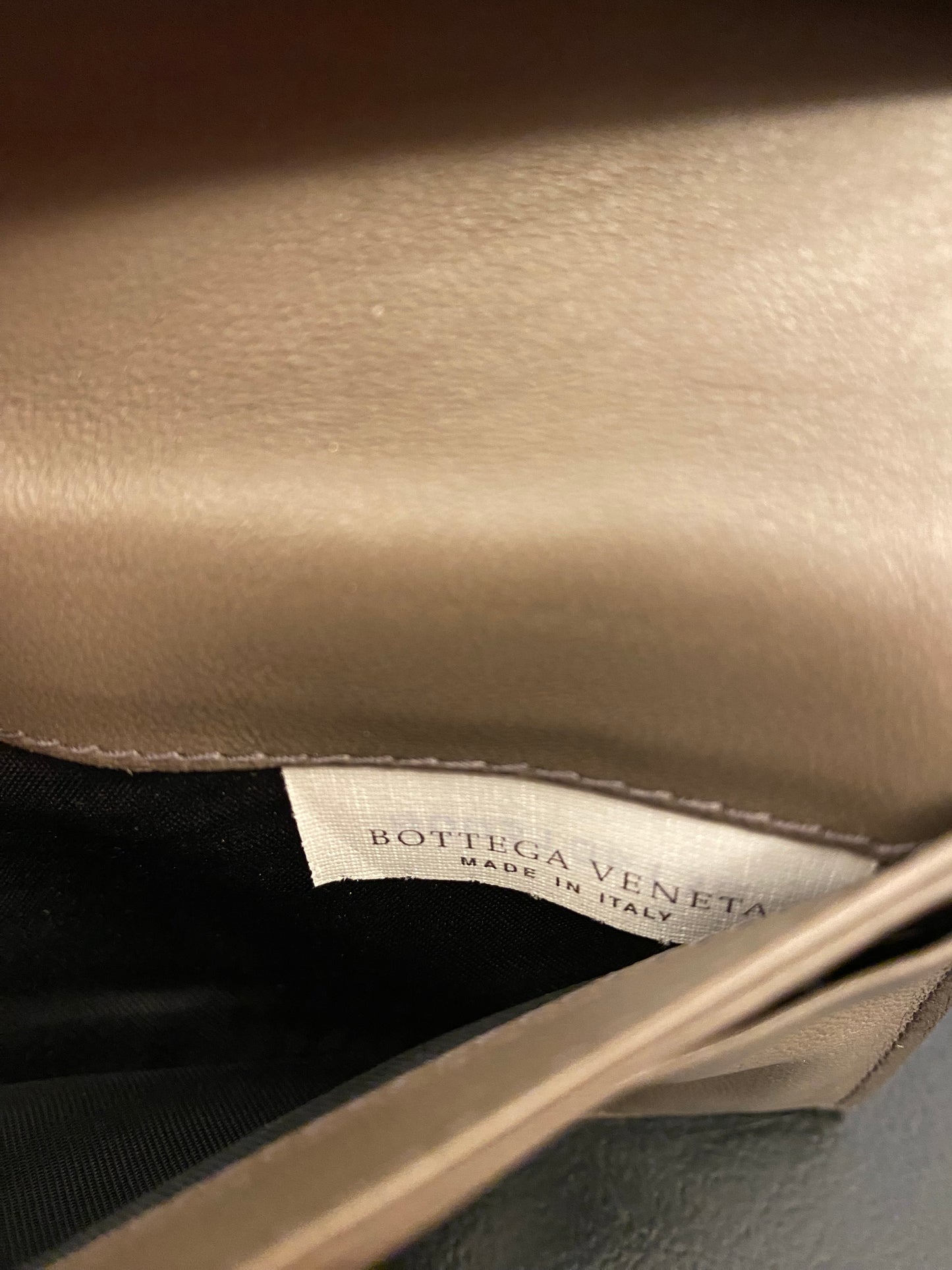 BOTTEGA VENETA Intrecciato Leather Wallet