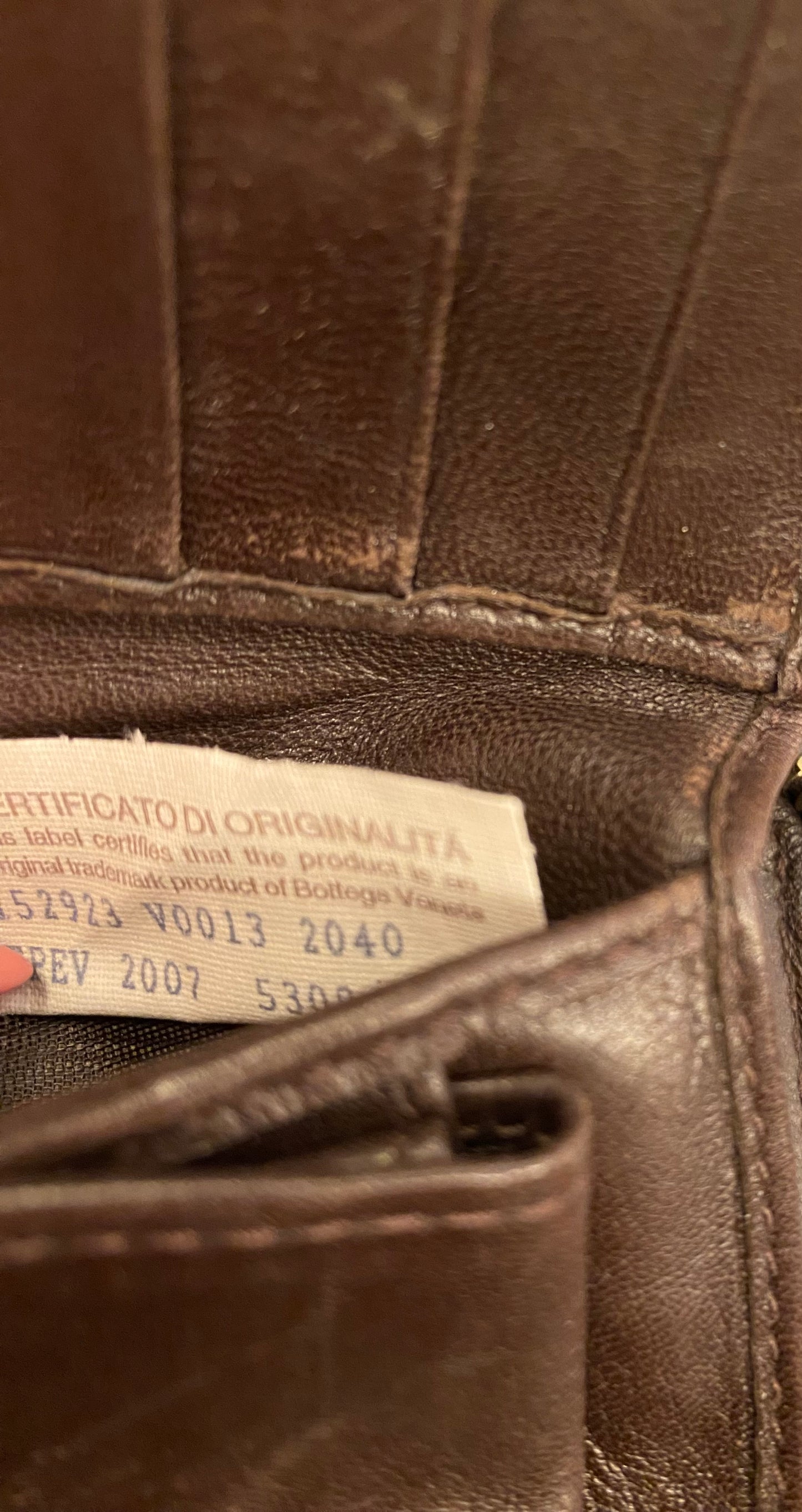 BOTTEGA VENETA Intrecciato Zip Leather Wallet