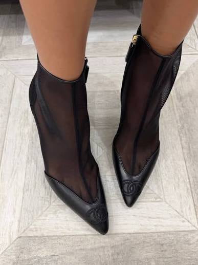 CHANEL (Brand New-2026) Black Mesh & Lambskin CC Logo Cap Toe Ankle Boots Size 40
