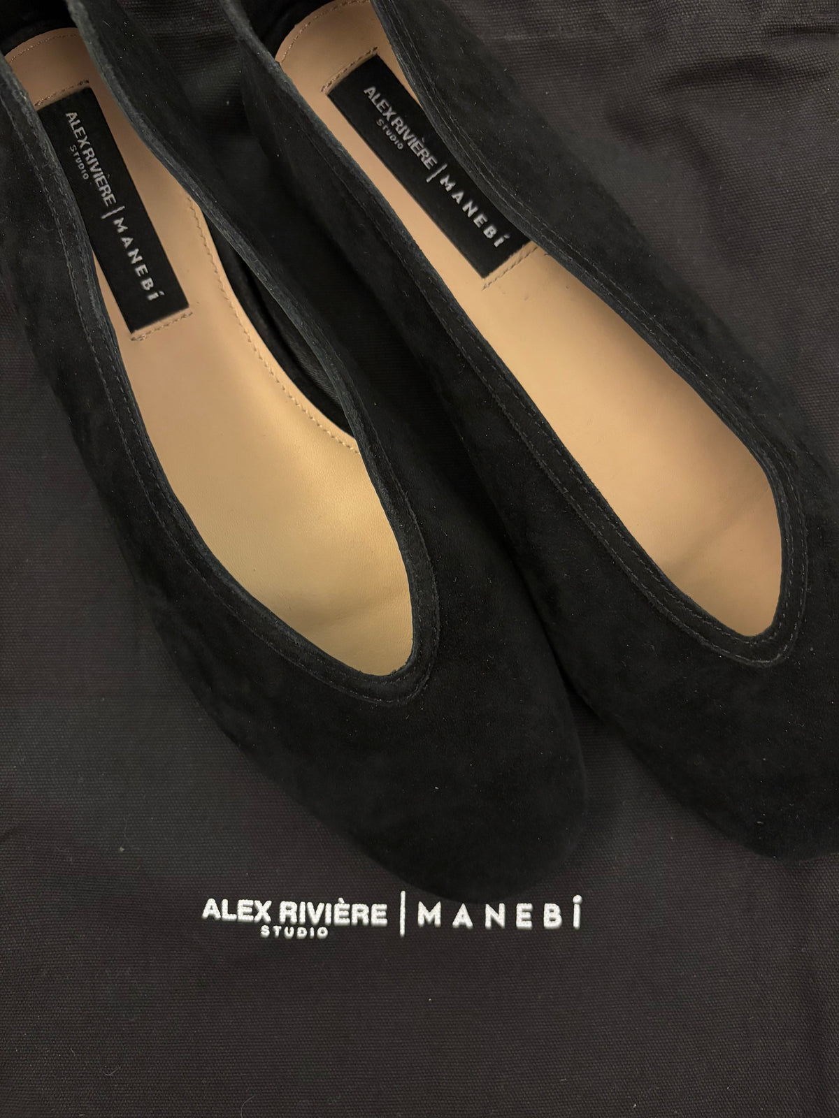 ALEX RIVIÈRE (BN) Studio x Manebi “Camille” Suede Ballet Flats Size 40