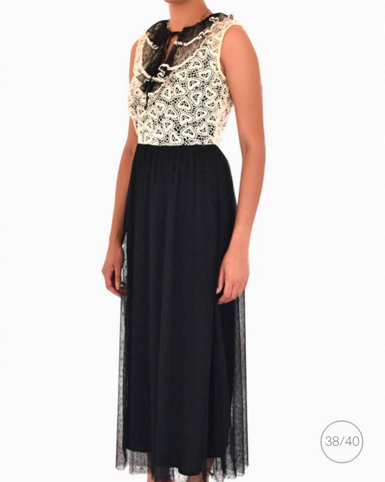 RED VALENTINO Heart Lace & Tulle Maxi Dress Size IT 40