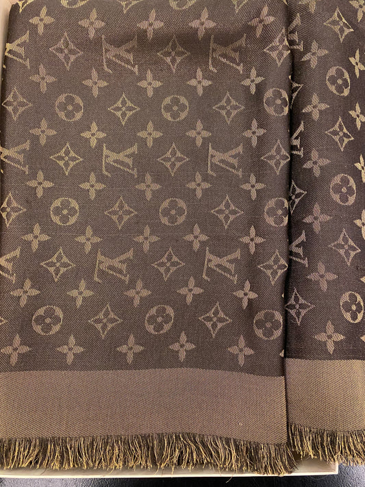 LOUIS VUITTON Monogram Shine Shawl
