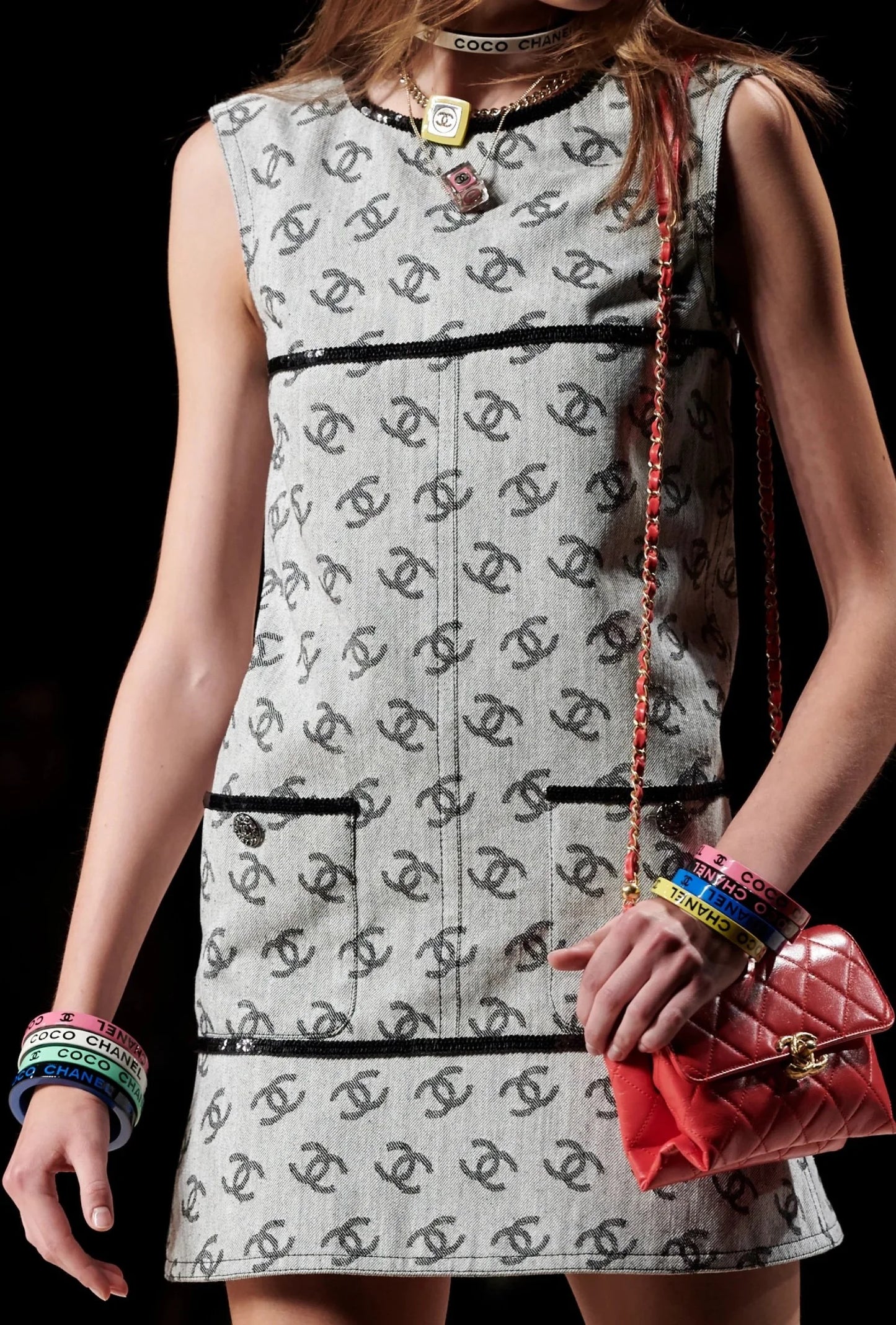 CHANEL 22S Runway CC Denim Dress Size 36