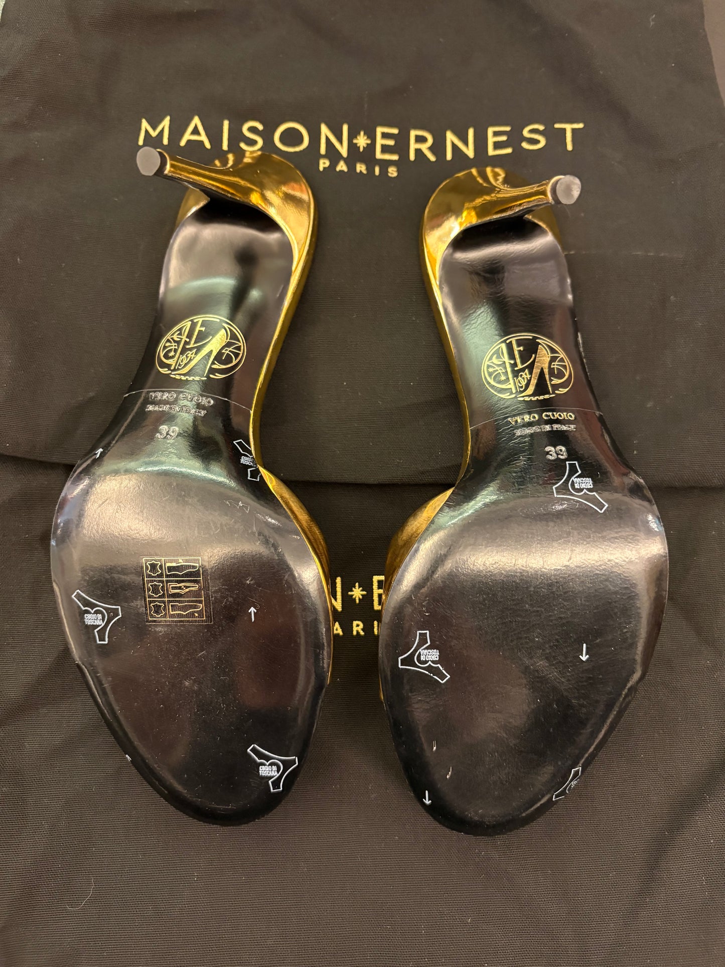 MAISON ERNEST Gold Patent Goatskin Sandals Size 39