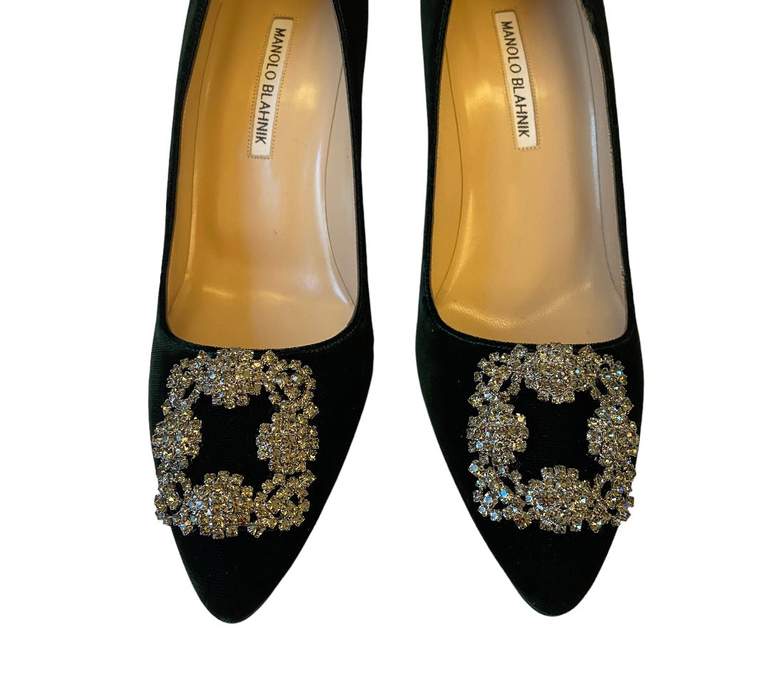 MANOLO BLAHNIK Crystal-Embellished Velvet Pumps Size 40