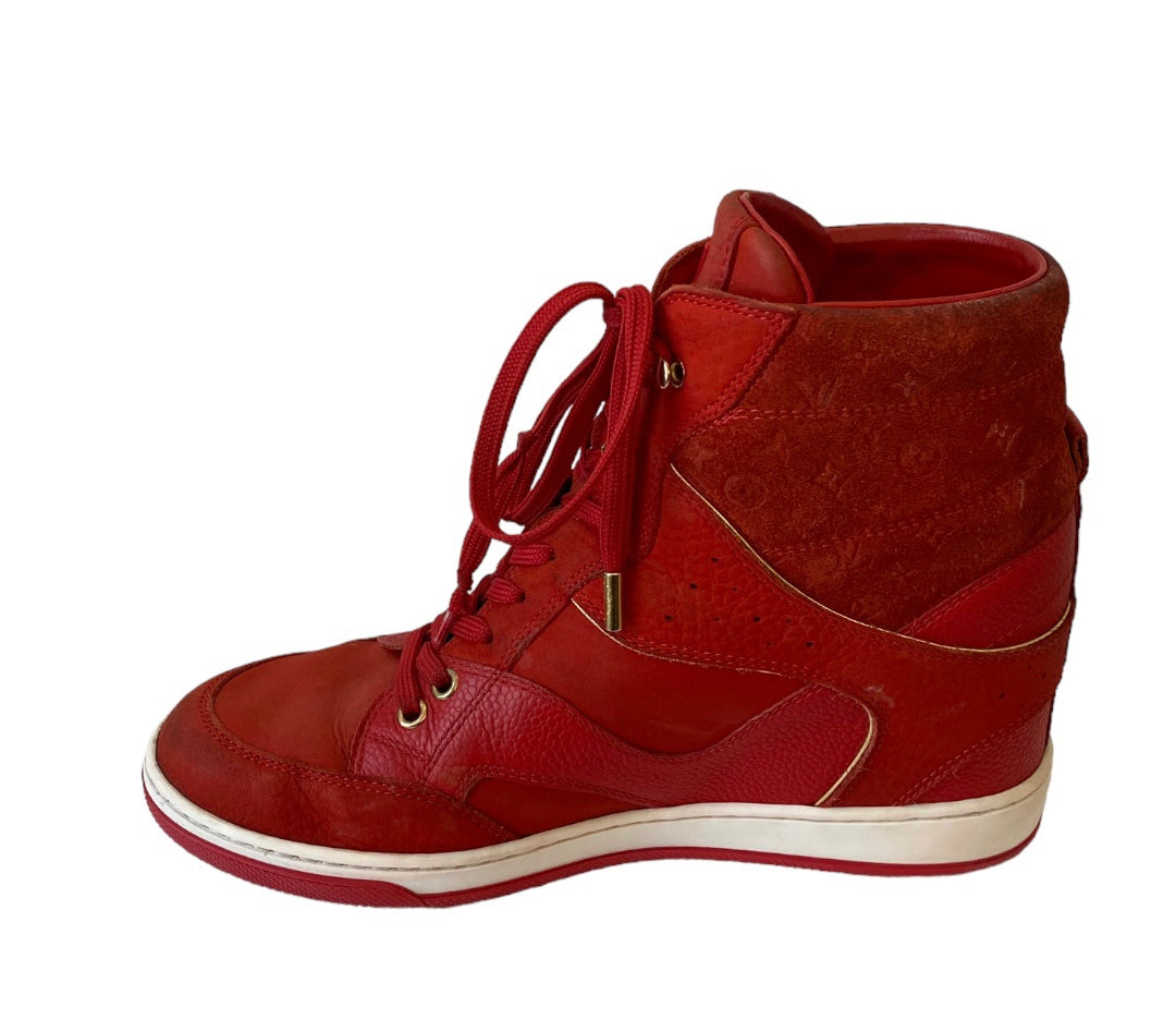 LOUIS VUITTON Red Leather Top Sneakers Size 38,5