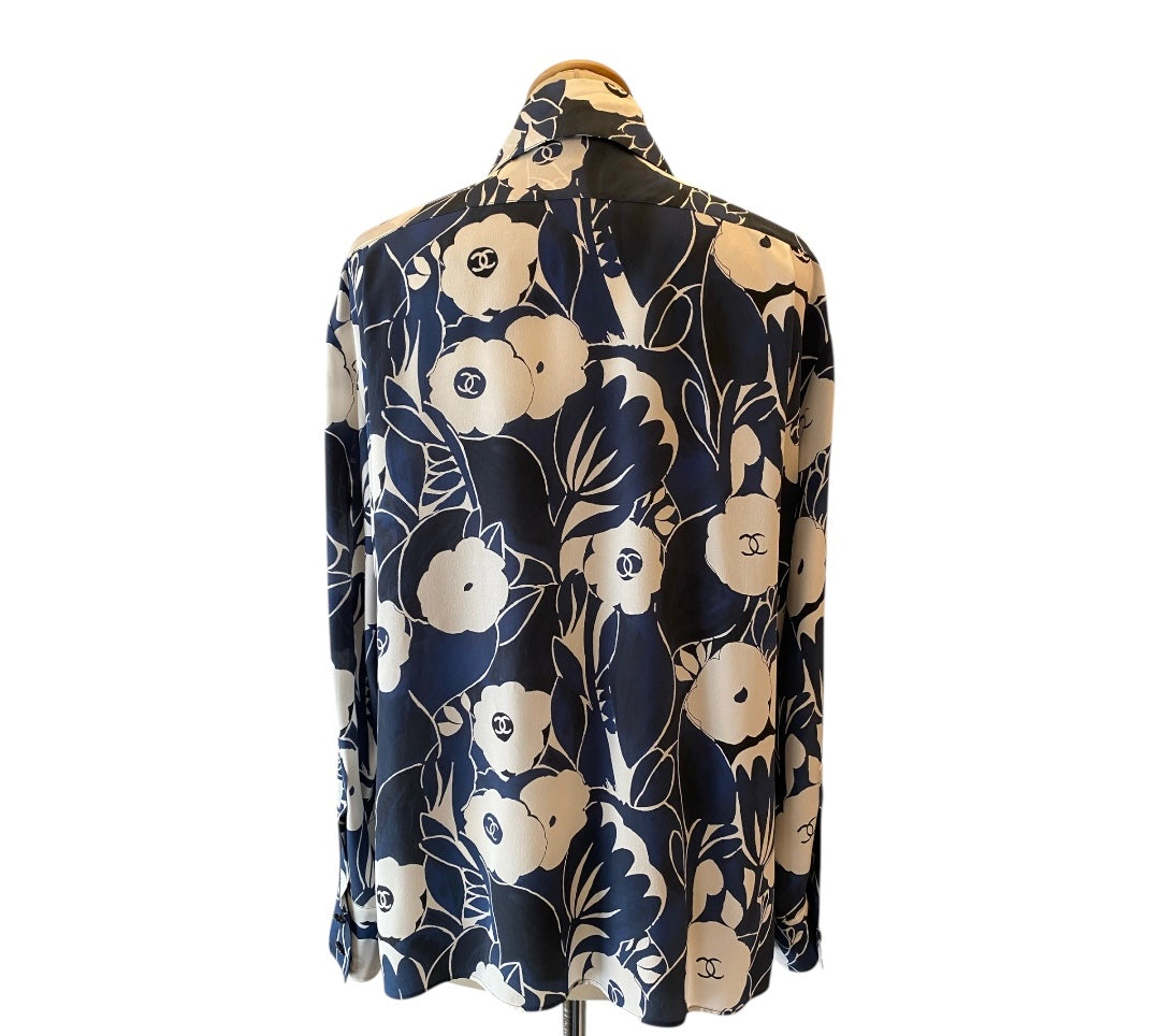 CHANEL 22B Camellia Pattern Blouse Size 40