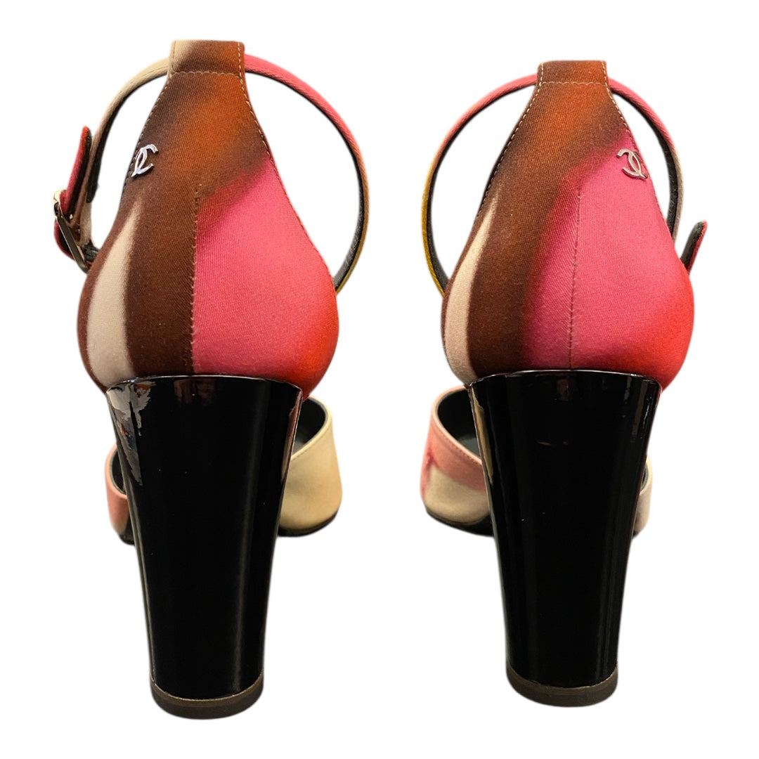 CHANEL Multicolor Printed Fabric Sandals Size 40 C