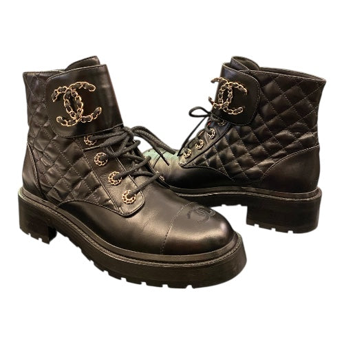 CHANEL Leather CC Chain Link Logo Boots Size 38,5