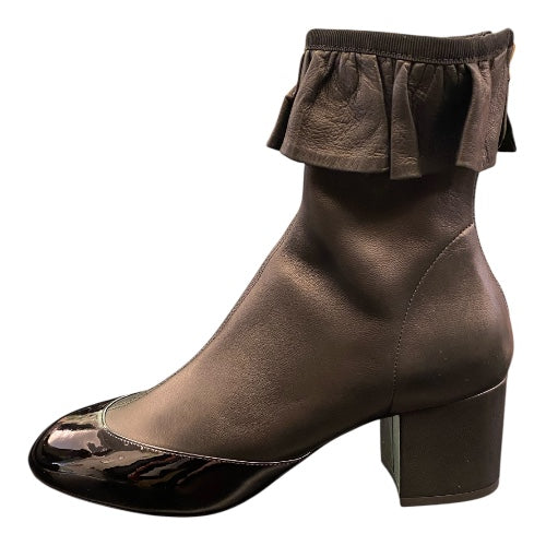 CHANEL Ankle Boots - Stretch Lambskin & Patent Calfskin Size 39C