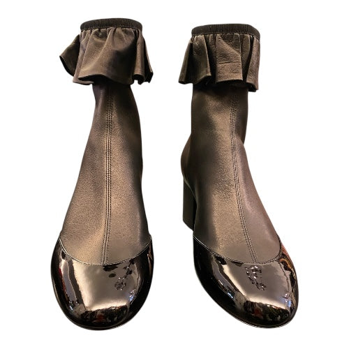 CHANEL Ankle Boots - Stretch Lambskin & Patent Calfskin Size 39C