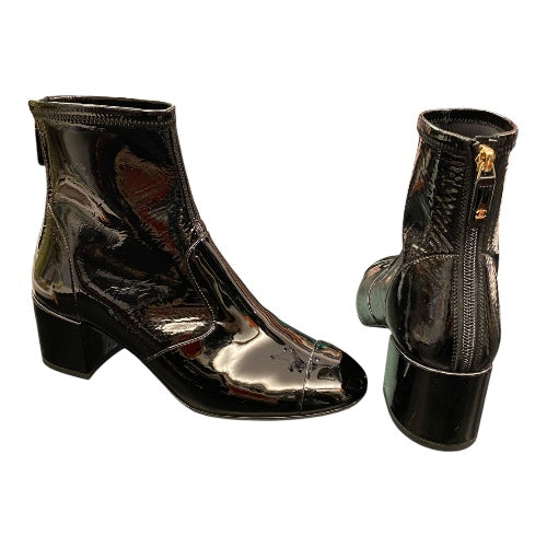 CHANEL Patent Leather Ankle Boots Size 39,5 C