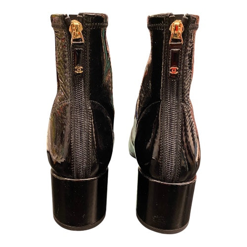 CHANEL Patent Leather Ankle Boots Size 39,5 C