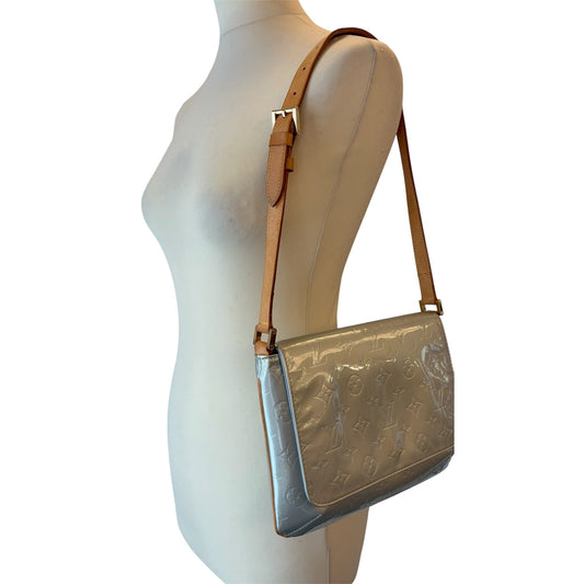 LOUIS VUITTON Monogram Vernis Thompson Street Shoulder Bag