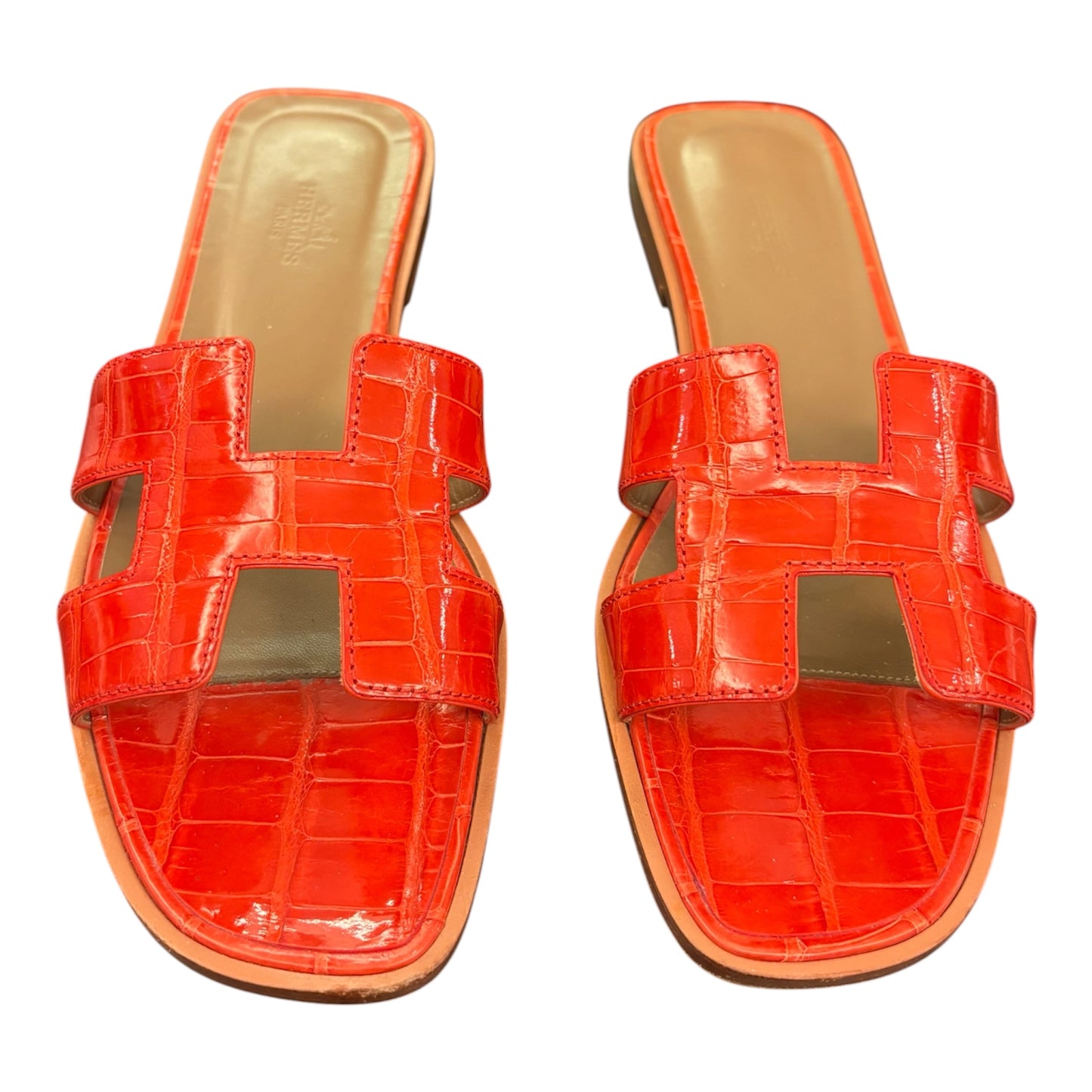 HERMÈS Oran Sandals in Matte Alligator - Orange Size 38,5
