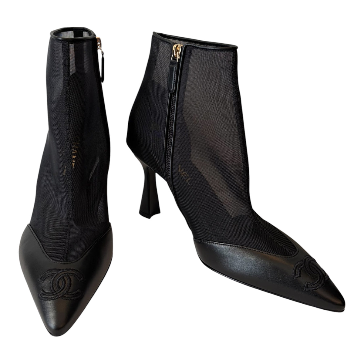 CHANEL (Brand New-2026) Black Mesh & Lambskin CC Logo Cap Toe Ankle Boots Size 40