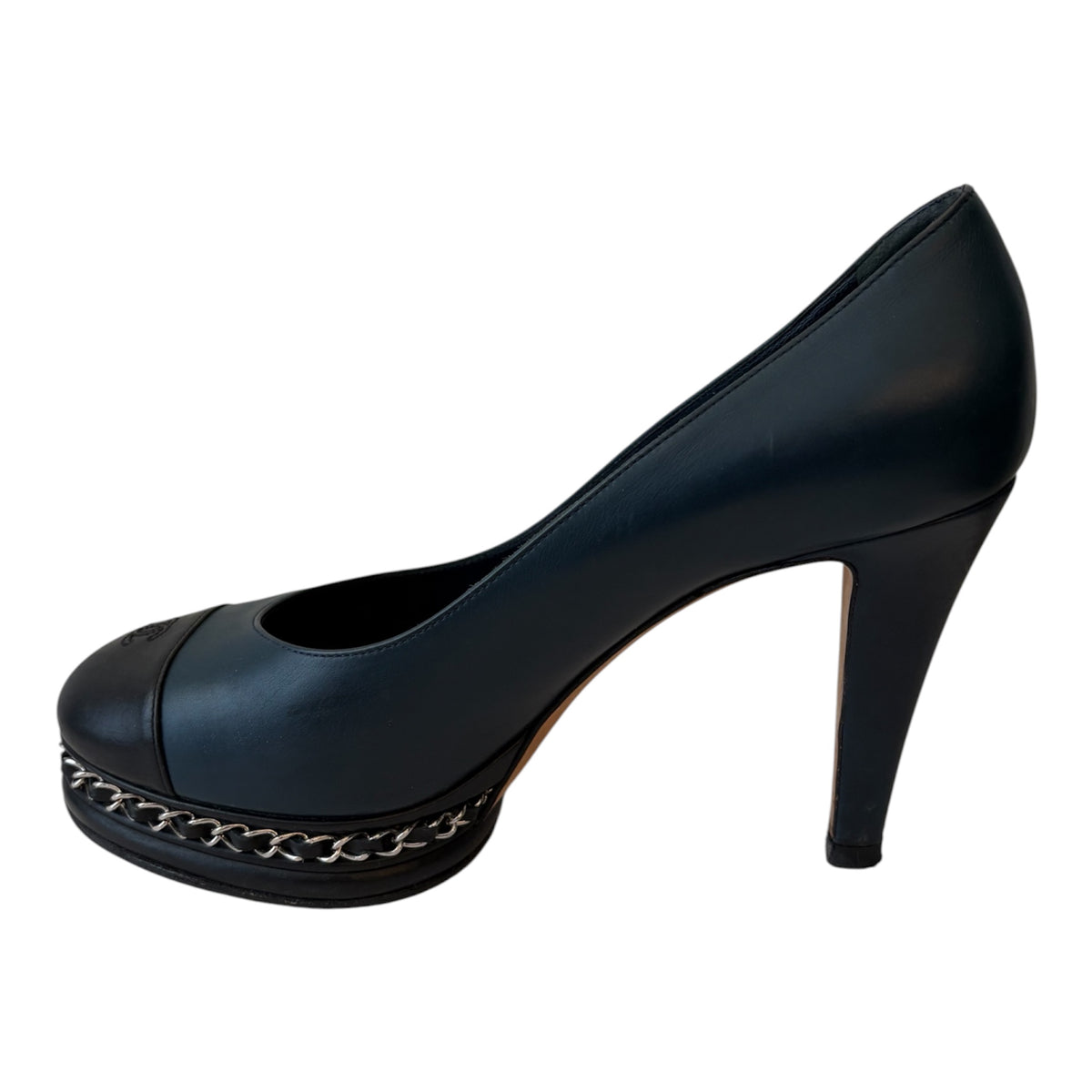 CHANEL Navy Blue & Black Leather Chain-Trim Platform Pumps Size 39 C