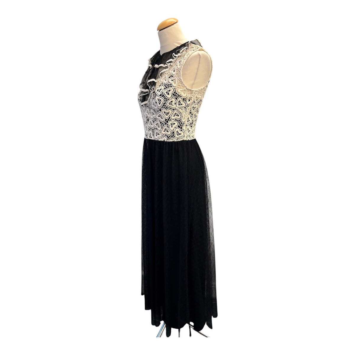 RED VALENTINO Heart Lace & Tulle Maxi Dress Size IT 40