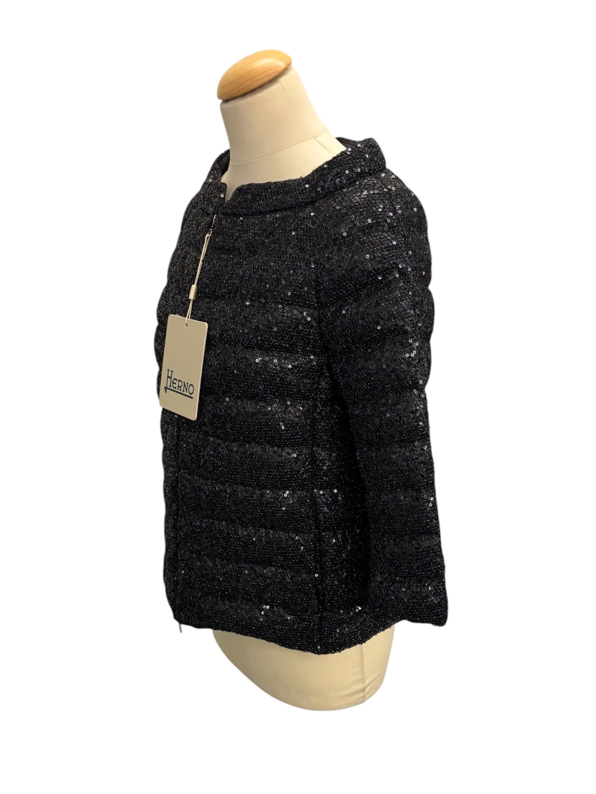 HERNO (BNWT) Sequin-Embellished Short Down Jacket Size IT 42
